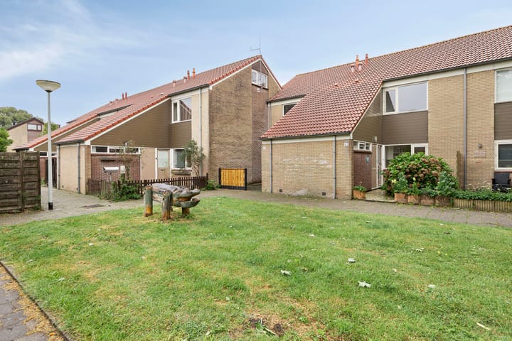 Photo of property Ireneplaats 62, Hellevoetsluis
