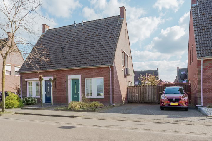 Irenestraat 13 in Meerlo photo