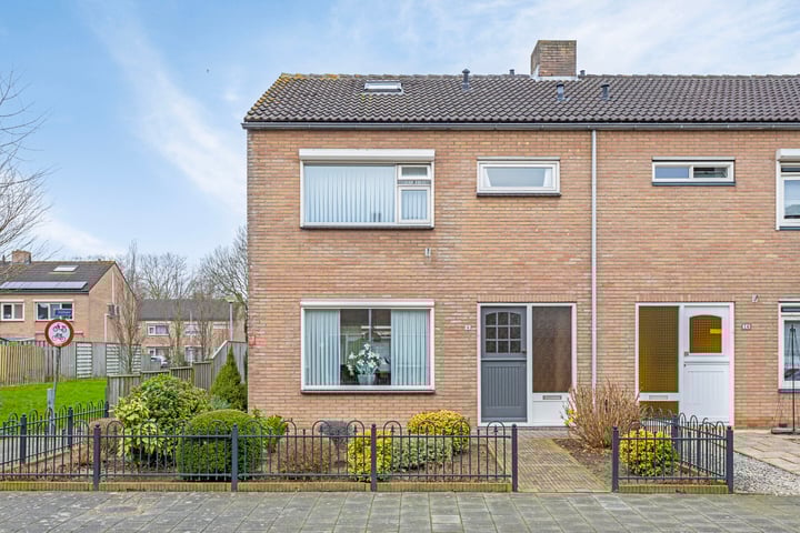Photo of property Irenestraat 18, Kerkdriel