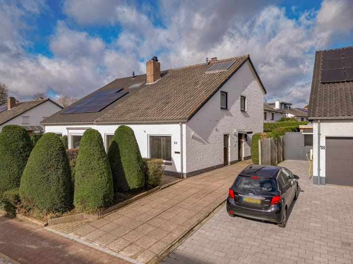 Irenestraat 20 in Cadier en Keer