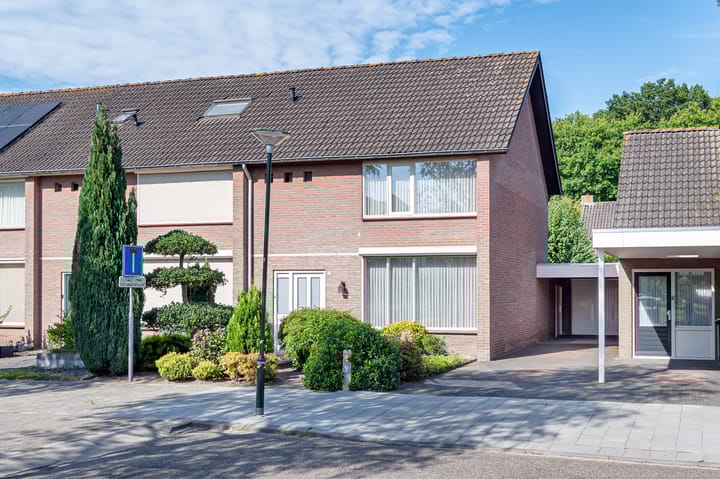 Photo of property Irenestraat 39, Sint-Oedenrode
