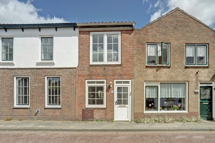 Irenestraat 42 in Colijnsplaat foto
