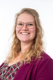 Foto van Iris Wiegman, Administratief Medewerker bij Huis Makelaardij Exloo