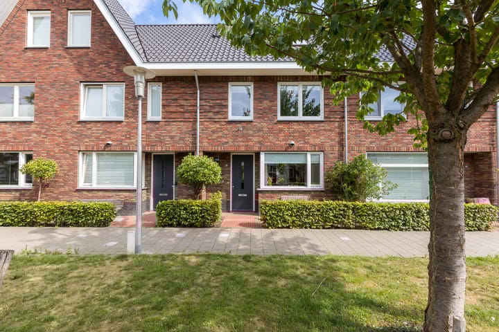 Photo of property Irislaan 70, Eindhoven