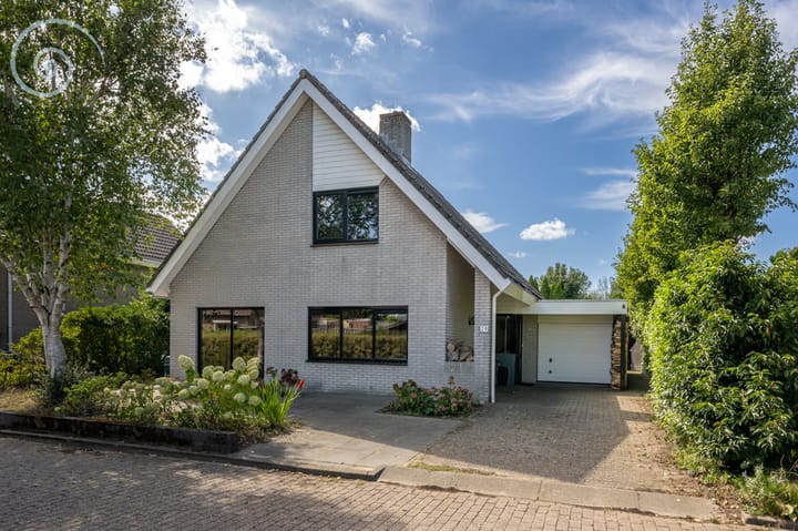 Irissenpad 29 in Stellendam
