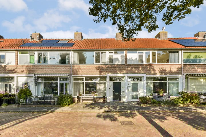 Irissenstraat 8 in Sassenheim foto