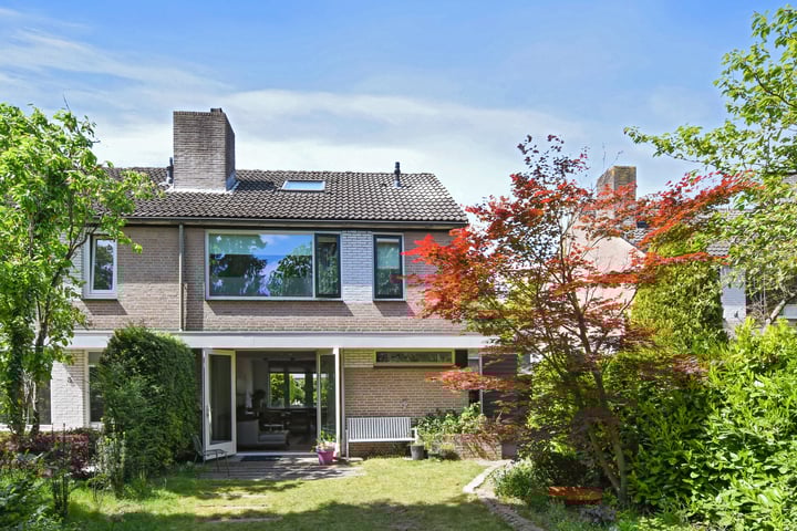 Isabellalaan 5 in Waalre