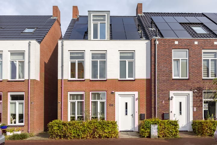 It Bynt 60 in Leeuwarden