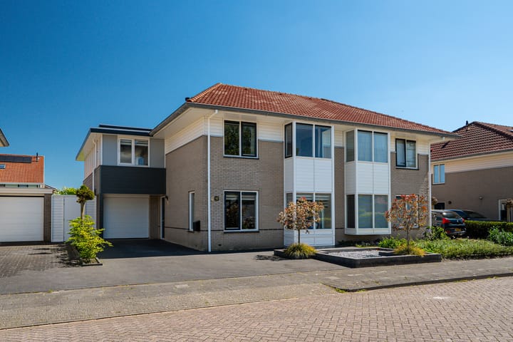Photo of property It Giele Fjild 12, Goutum