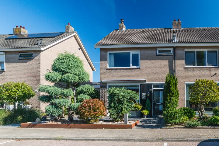 Photo de la maison J.A. Alberdingk Thijmstraat 16, Hengelo