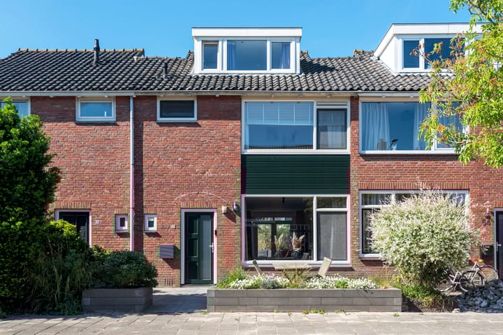J.C. Beetslaan 52 in Hoofddorp