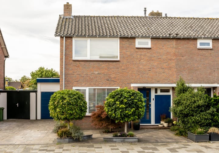 J.C. Beetslaan 90 in Hoofddorp photo