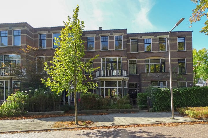 J.C. van Markenplein 8 in Delft