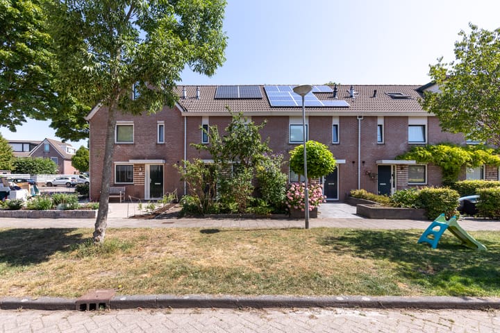 J. Dixlaan 17 in Heemstede