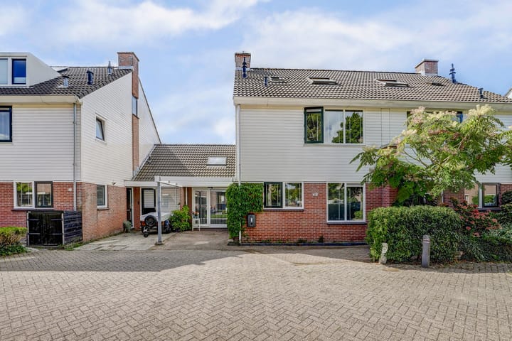 J. Dixlaan 40 in Heemstede