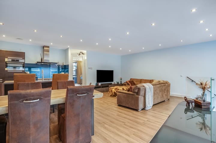 J.G. Sandbrinkstraat 18 in Veenendaal foto