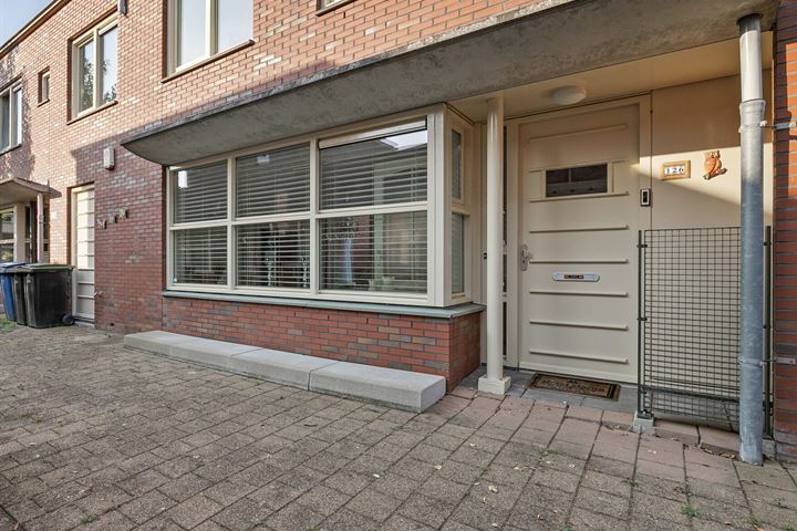 J.J. Slauerhoffstraat 126 in Almere