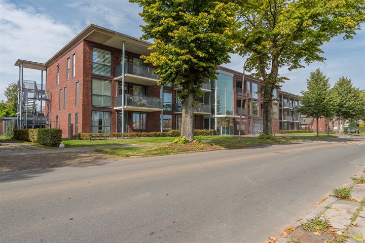 Photo of property J. Kazemierstraat 13-27, Veendam