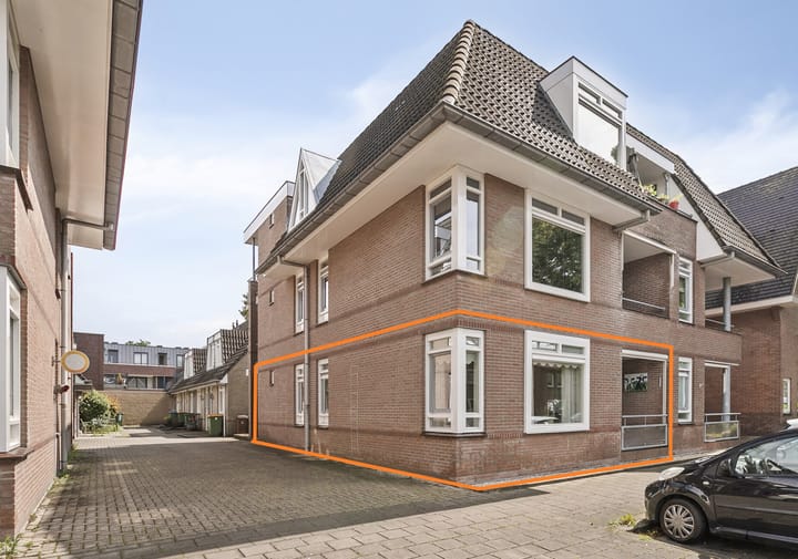 J.P.C. Leinweberstraat 4-01 in Veenendaal