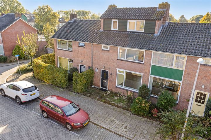 J. P. Heijestraat 48 in Zutphen