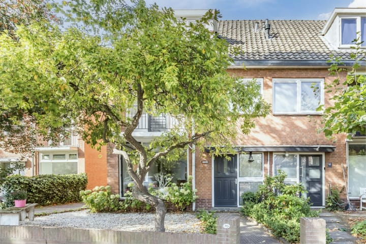 J.T. Cremerlaan 70 in Santpoort-Noord