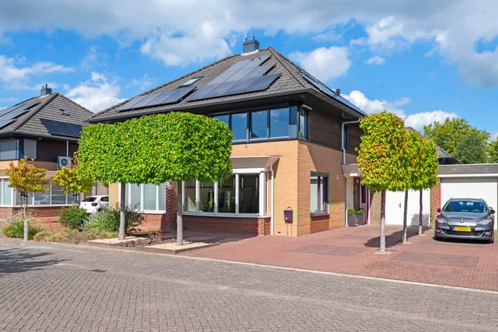 J. van Zantenstraat 70 in Meteren