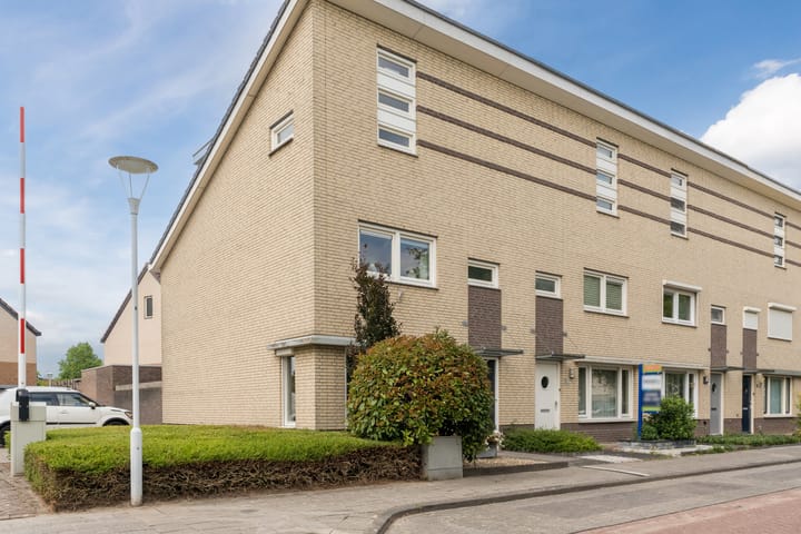 Jaagvelden 32 in Best