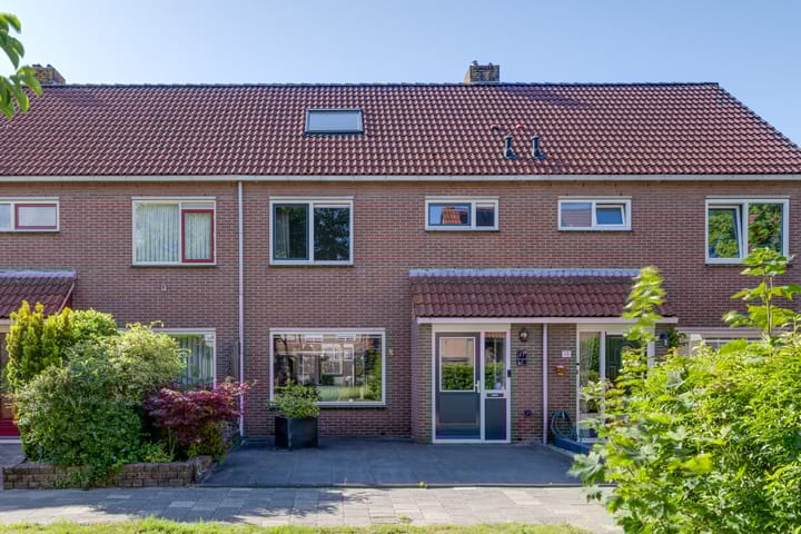 Jaap Zwarthoedstraat 17 in Volendam
