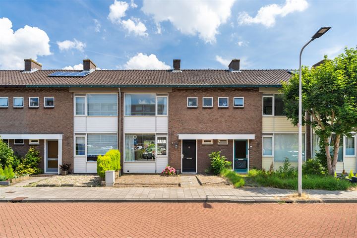 Jacob Catsstraat 8 in Spijkenisse