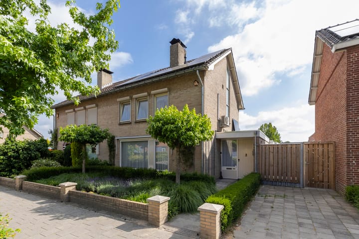 Photo of property Jacob Catsstraat 8, Nuenen