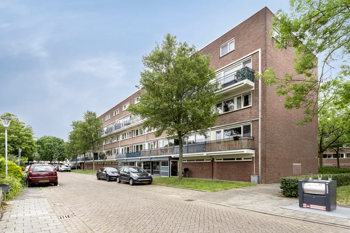 Photo of property Jacob Cnodestraat 55, 's-Hertogenbosch