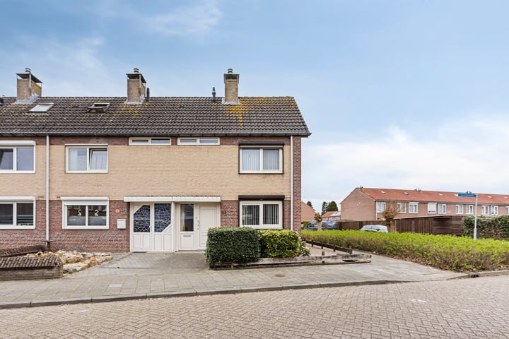 Photo of property Jacob Marisstraat 26, Boxmeer
