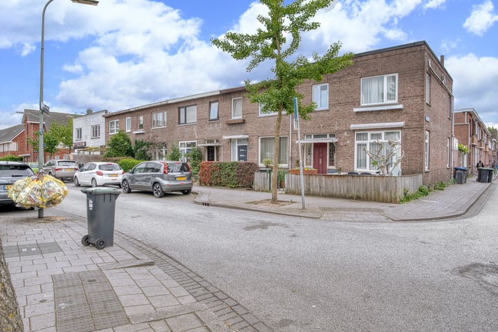 Jacob van Lennepstraat 17 in Dordrecht