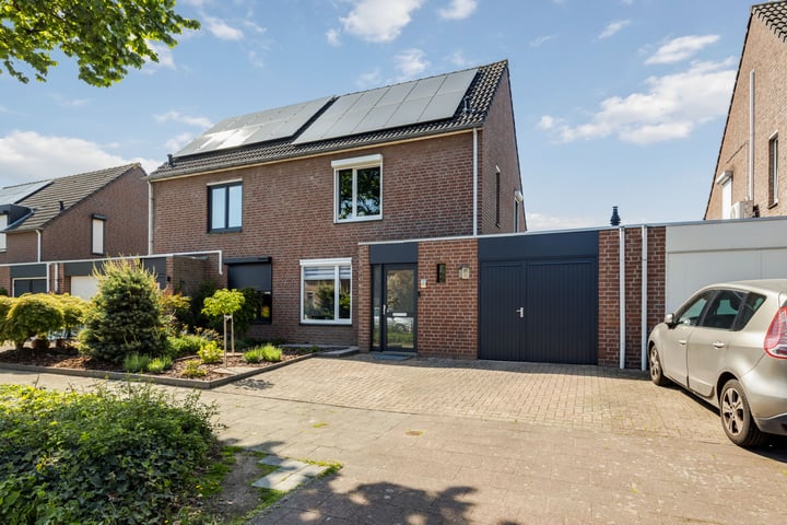 Photo of property Jacob van Marisring 30, Helden