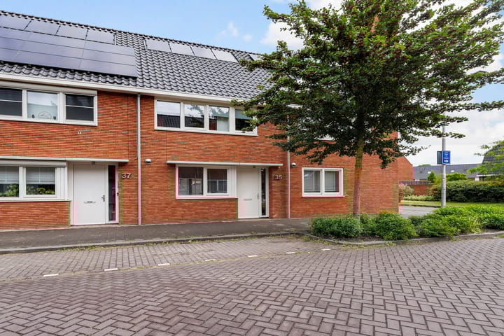 Jacob van Oudenhovenstraat 35 in Tilburg