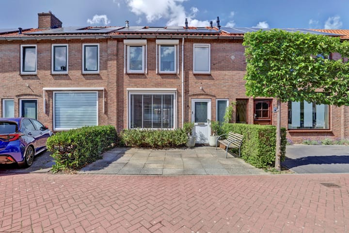 Jacob van Rijsoordstraat 12 in Rhoon