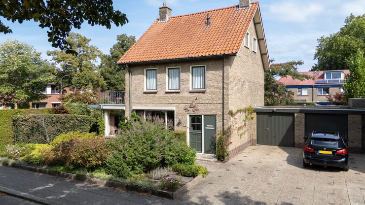 Jacob van Ruysdaelstraat 12 in Zelhem