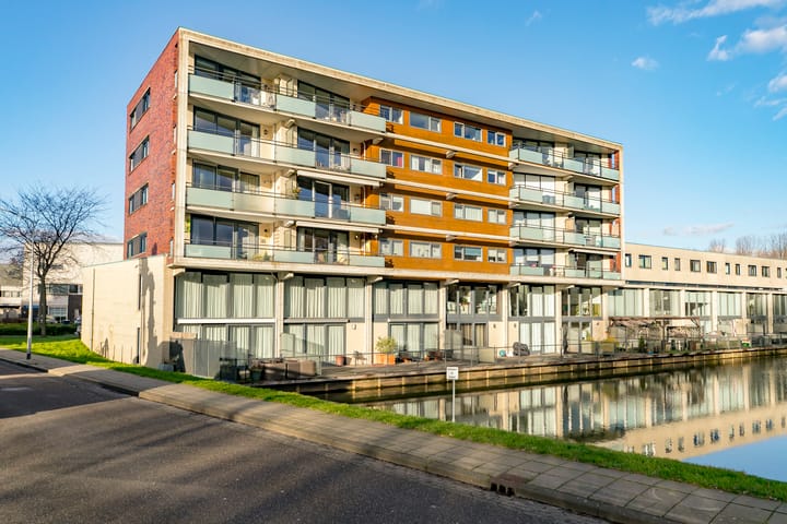 Jacob van Ruysdaelstraat 134 in Almere foto