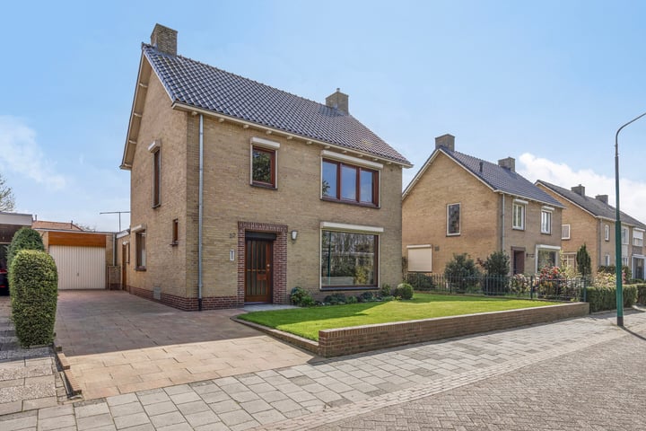 Jacob van Ruysdaelstraat 22 in Boxmeer