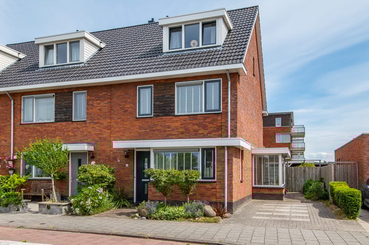 Jacoba van Beierenweg 89 in Voorhout
