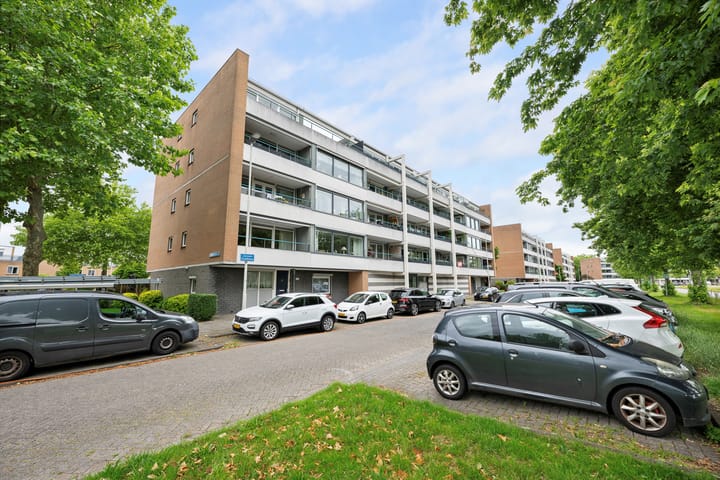 Jacques Dutilhweg 697 in Rotterdam