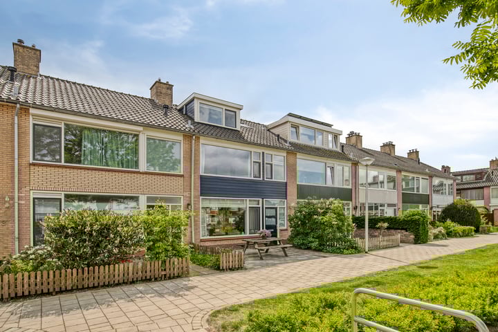 Jacques Perkplantsoen 7 in Hazerswoude-Rijndijk