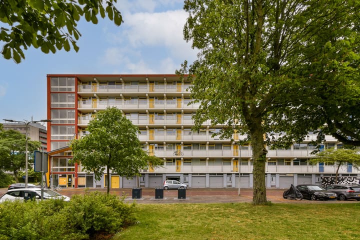 Jacques Urlusplantsoen 183 in Leiden