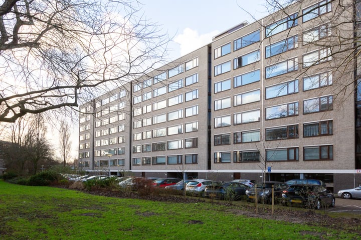 Photo of property Jacques Urlusstraat 79, 's-Gravenhage