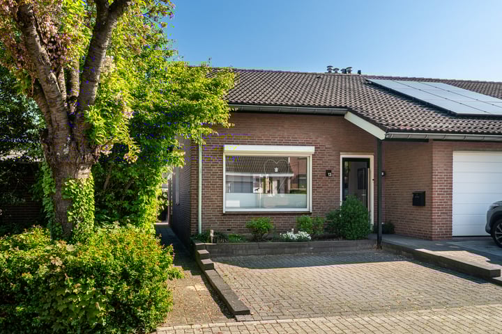 Jagerspad 13 in Landgraaf photo