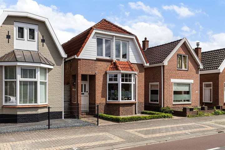 Photo of property Jakob Bruggemalaan 102, Veendam