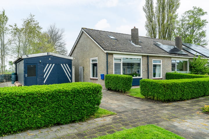 Jakob de Graafstraat 1 in Kollumerpomp