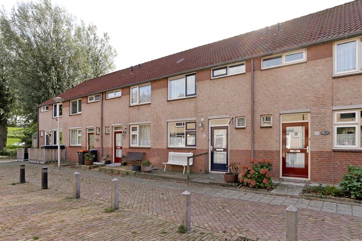 Jan Adriaansz. Leeghwaterstraat 8 in Zwijndrecht