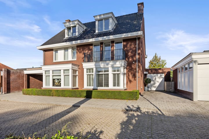 Photo of property Jan Beerenspad 2, Kaatsheuvel