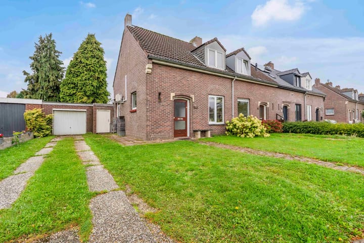 Jan Campertstraat 32 in Heerlen foto